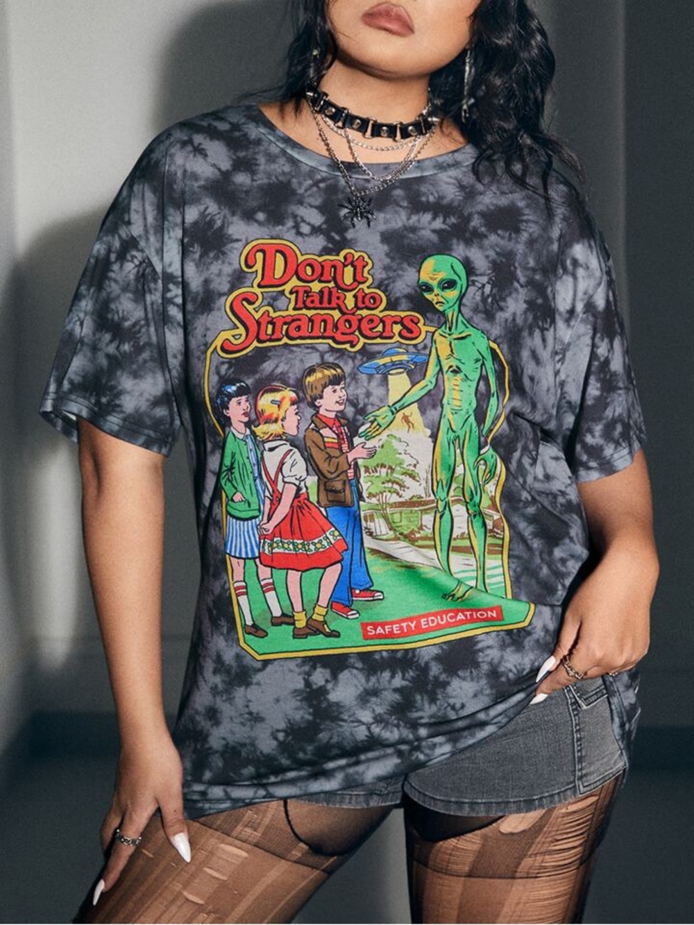 Steven Rhodes inspired Don’t talk to Strangers Safety Education T-Shirt